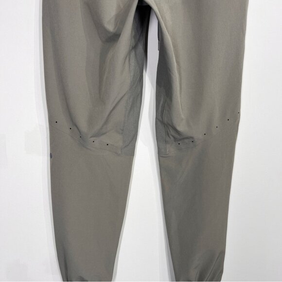 Lululemon NWOT License to Train Jogger Carbon Dust - Picture 7 of 11